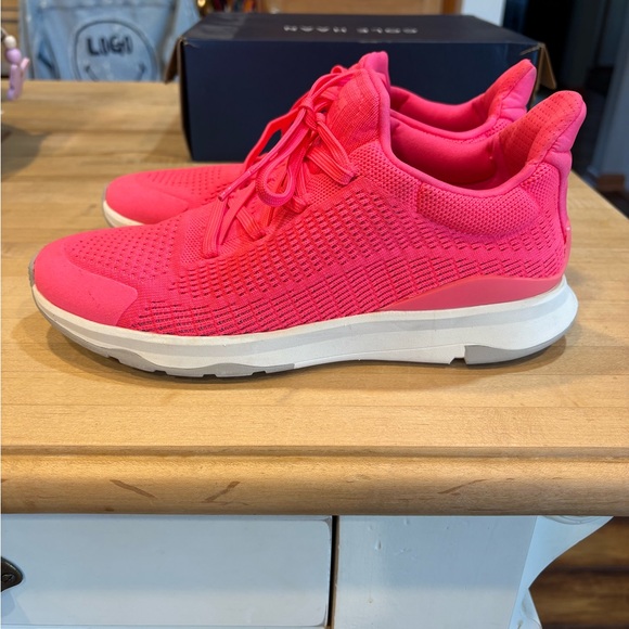 Fitflop Electric Pink Vitamin FFX Knit Mesh Low-Top - Picture 4 of 5